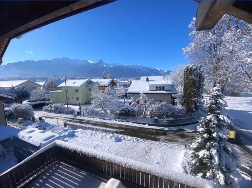 Swiss Alps View Apartment - Contactless Self Check-In Thun Exterior foto